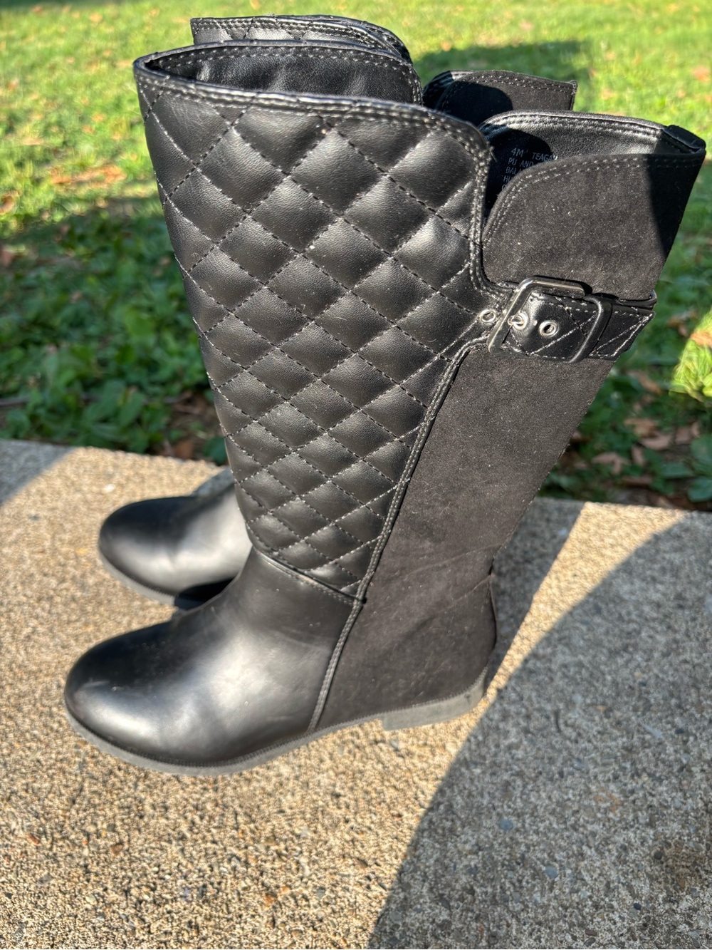 Black Boots by Olive & Edie Full Zip Teagan Girls 4M -See details